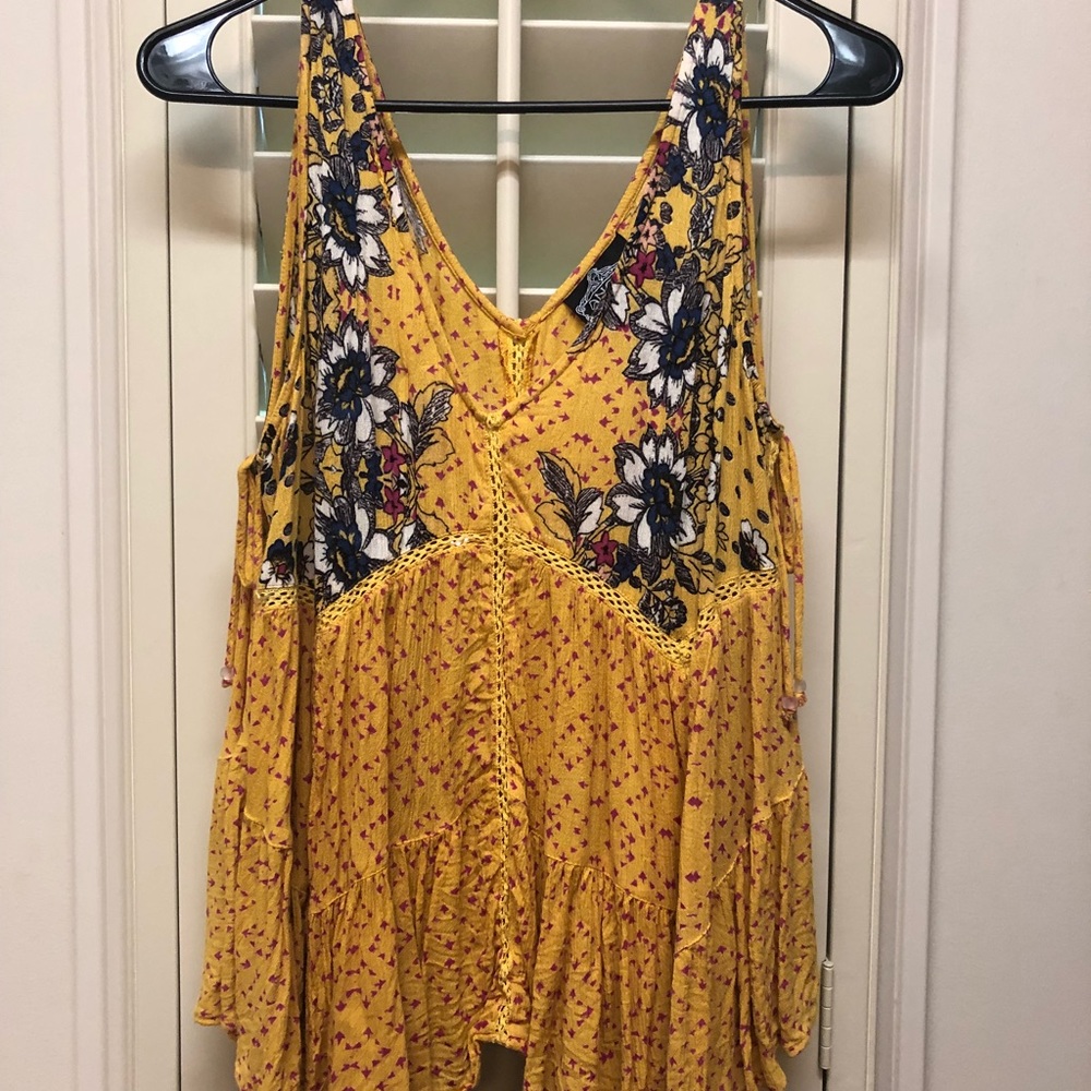 Angie Boho flowy floral tank size S